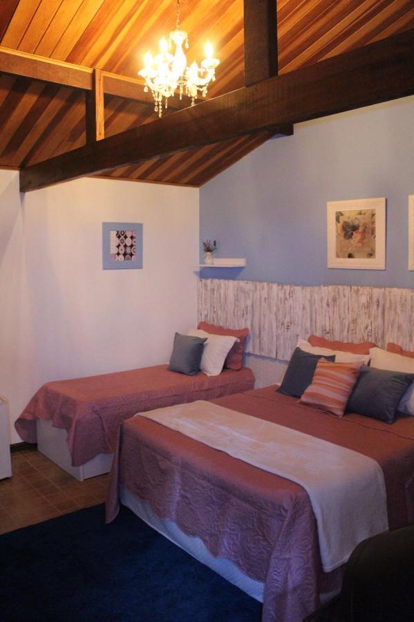 Chale Pico Agudo Hotell Santo Antônio do Pinhal Exteriör bild