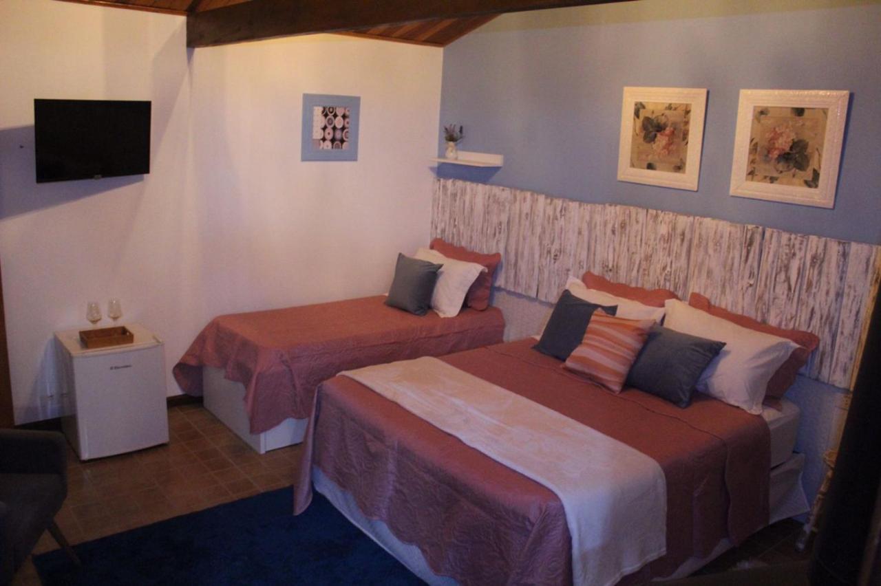 Chale Pico Agudo Hotell Santo Antônio do Pinhal Exteriör bild
